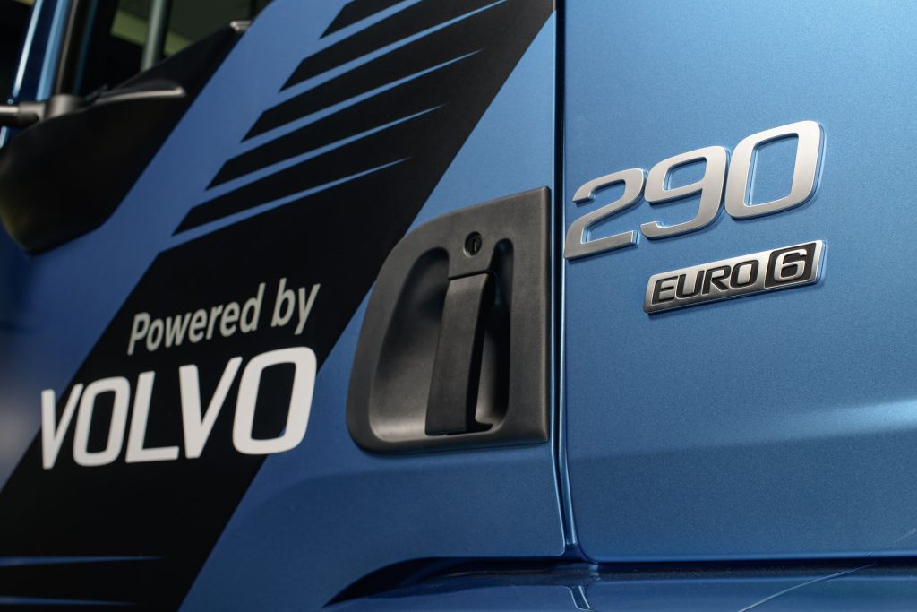 Volvo VM 290