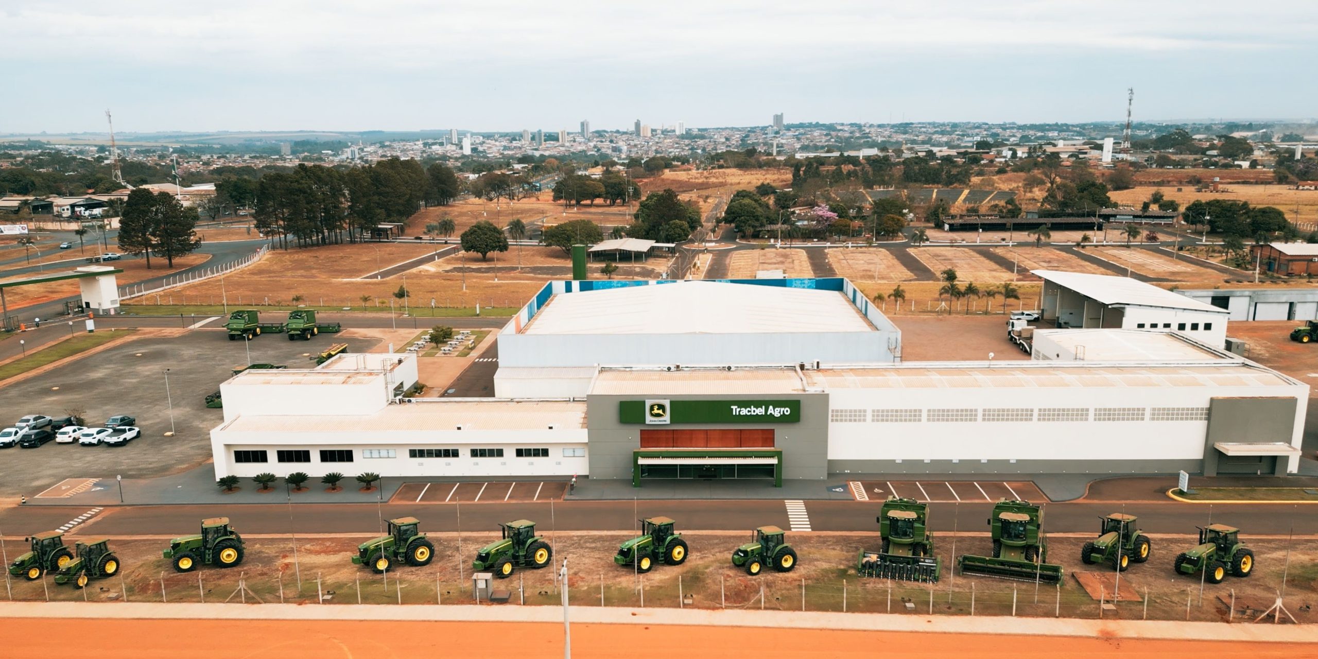 Novo Centro de Treinamento e Manutencao da Tracbel Agro